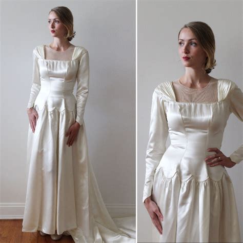 New styles at hebeos.com, we carry the latest trends in wedding dresses to show off that fun and flirty style of yours. Vintage 1940s Satin Long Sleeved Wedding Dress with ...