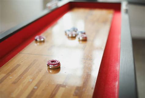 60 Shuffleboard Table Stock Photos Pictures And Royalty Free Images