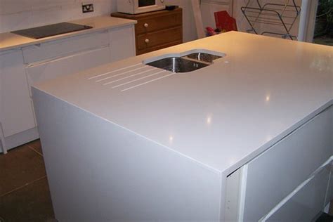 Granite kitchen worktops, expertly crafted in our oxfordshire workshop. White quartz worktops | granite worktops | kitchen ...