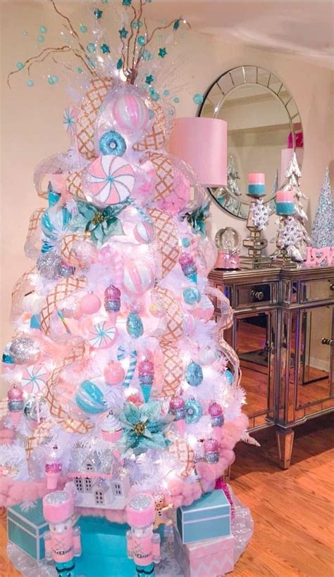 30 Pink Theme Christmas Tree Decoomo