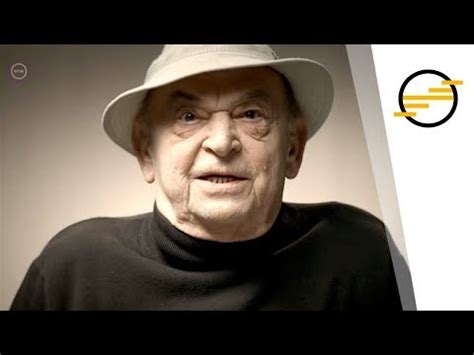 He is an actor and writer, known for sankarihusaari (1965), linda (1984) and nem (1965). Weöres Sándor: Énhasadás - Bodrogi Gyula (Vers mindenkinek) - YouTube