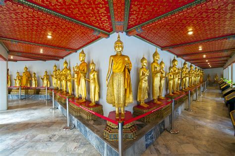 Wat Pho In Bangkok The Temple Of The Reclining Buddha Go Guides