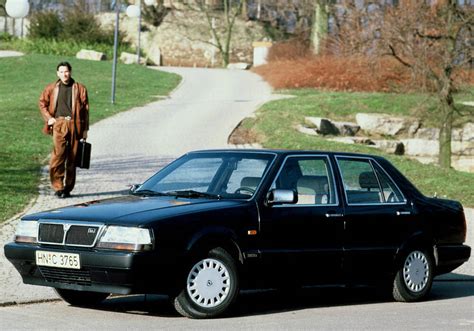 Fiche Technique Lancia Thema 20 834 1984 1988