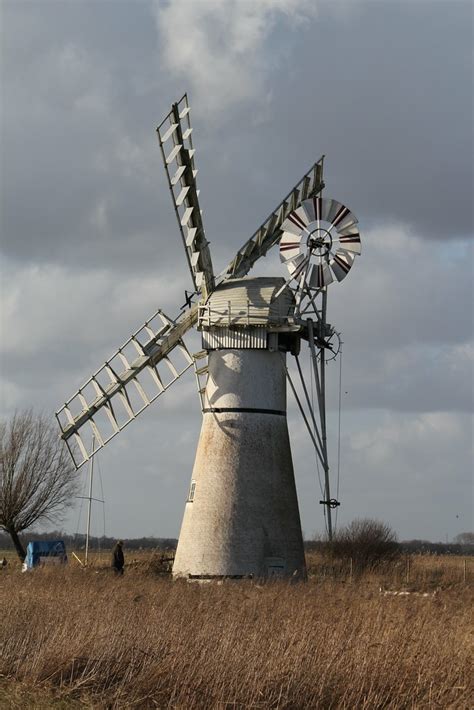 Windmills 6 Andrew Bowen Flickr