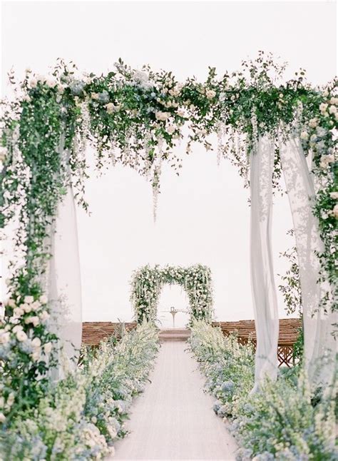 31 Beautiful Wedding Aisle Decor Ideas