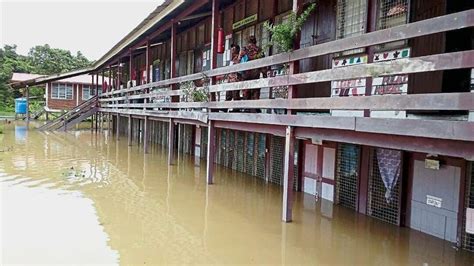 Sarawak government official portal is a single gateway to access the sarawak state government information and the online services provided by the population and housing census is conducted once in every 10 years by department of statistics malaysia. Sarawak fire dept preparing for flood woes on polling day ...