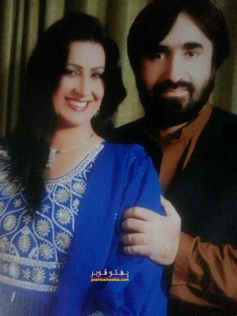 Pashto Famous Singer Naghma New New Husband Sher Agha