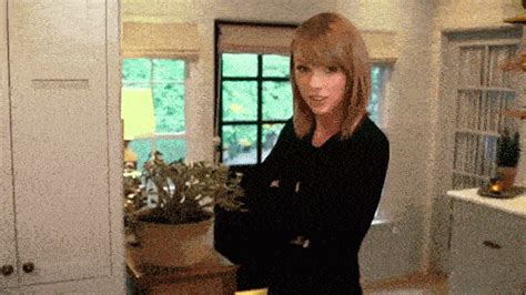 Yahoo Celebrity Gif Find Share On Giphy
