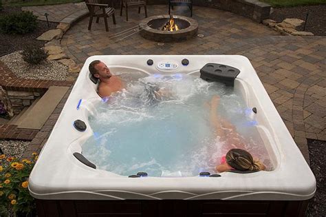 5 Reasons To Purchase A Hot Tub For Your Home Cleveland Oh Leisure