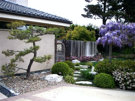 Researching various japanese garden themes will also help you define and your look and find a garden style that can flow with your home and overall front yard look. Japanese garden - Asian - Landscape - San Diego - by Modern Zen Garden