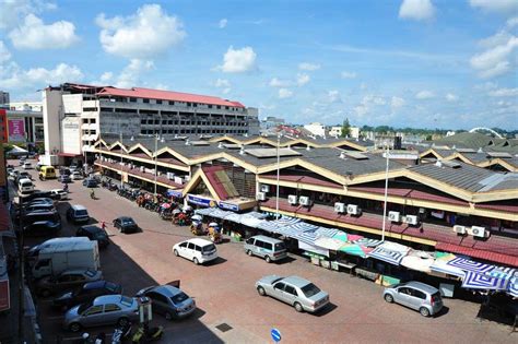 Pasar besar kedai payang (payang 's big market shop) or pasar payang in short (also known as central market) is the lifeline of kt. Pasar Besar Kedai Payang - Visit Terengganu - Airport ...