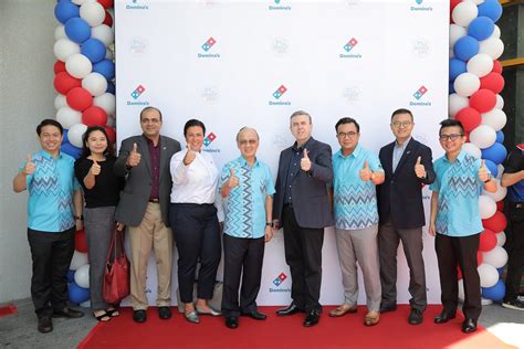 Ideal combination to indulge one person. Domino's Pizza Dibuka Secara Rasmi di Kota Kinabalu ...