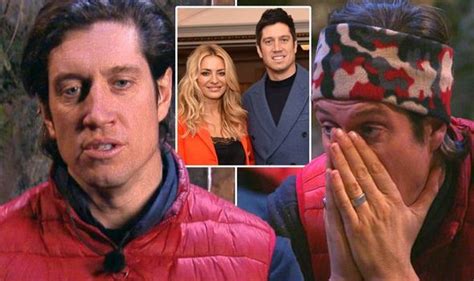 Vernon charles kay (born 28 april 1974) is an english television presenter, media personality, and former model. Vernon Kay left emotional as wife Tess Daly sends adorable ...