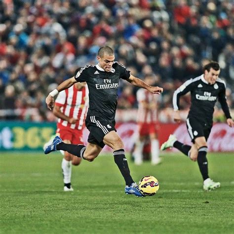 Barcelona legends vs real madrid. Soccer club image by Samuel Melendez on Real madrid vs ...