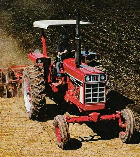 Ih 686 International Harvester Tractors International Tractors