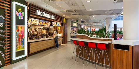 Descriptioninside mcdonalds in tomaszów mazowieck.jpg. Cheap restaurants in Prague - Prague Guide