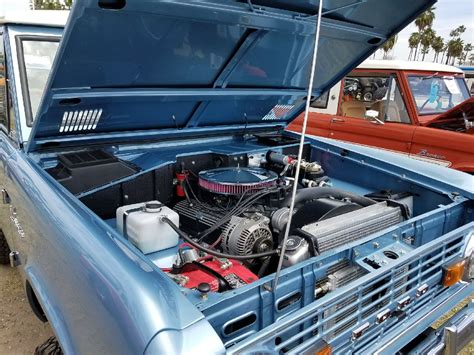 Fuel Injected Factory 302 Engine Looking Good Classic Bronco Ford
