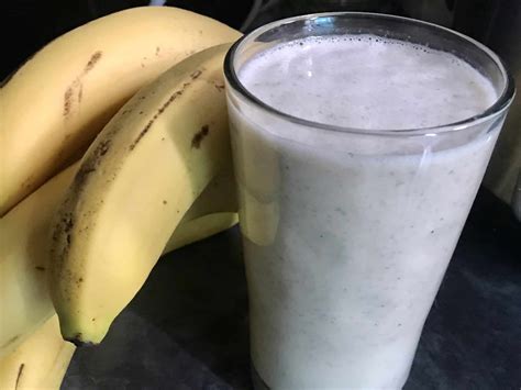 Banana Oat Smoothie With Peanut Butter And Chia Seeds Skinny Spatula
