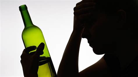 Alcoholism In Women The Hidden Health Hazard Everyday Health