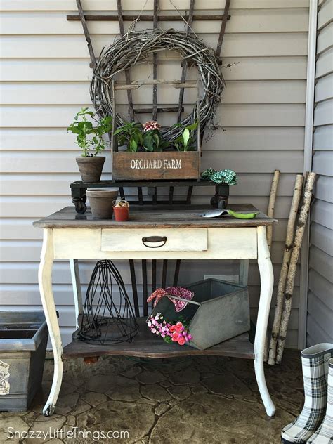 Front Porch Potting Table Snazzylittlethings Front Porch Decorating