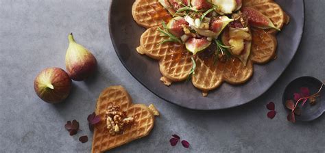 If you say that someone waffles , you are critical of them because they talk or write a. XWAS-1400B_Vaffel-web | Wilfa