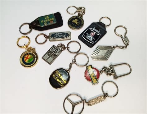 Vintage Car Brand Collection Keychain, Motor Keychain, Vintage Keychain