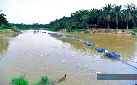 Perubahan perilaku masyarakat untuk mengatasi pencemaran air dapat dilakukan usaha preventif, misalnya dengan tidak membuang sampah dan limbah industri ke sungai. Kilang selenggara mesin punca pencemaran bau Sungai Selangor