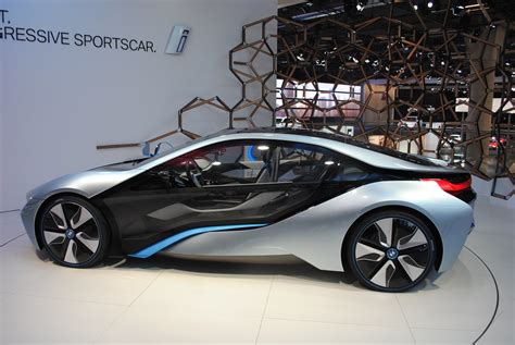 Here's is it's first showing from the 2011 frankfurt iaa motorshow.for more videos from. Frankfurt BMW i8 at the Motor Show 2011 | BMW i8 at the Fran… | Flickr