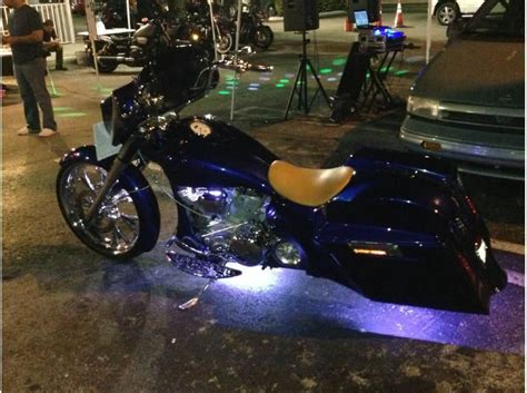 Today we got to take a 2004 yamaha road star 1700 out for a spin! Buy 2006 Yamaha Road Star 1700 Custom on 2040-motos
