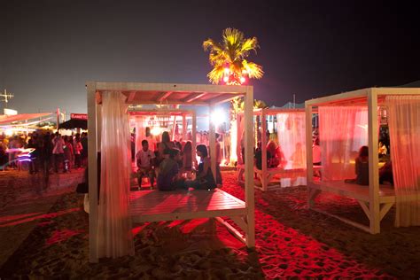 Company Parties On The Beach At Fantini Club In Cervia