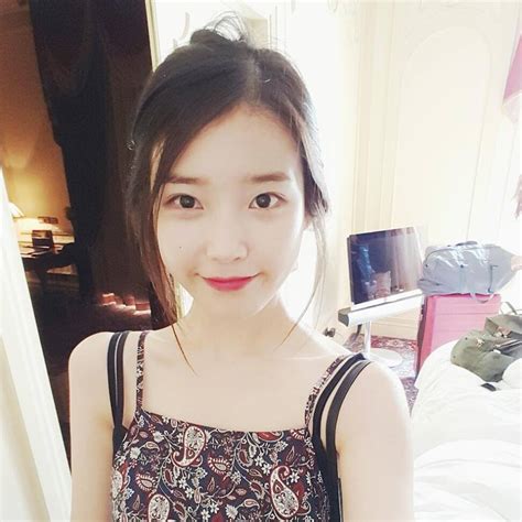 Iustagram Iu Posted A Cute Selca While On Vacation Iu Photo Fanpop