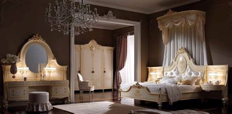Tiny bedroom by designer lorenzo castillo is detailed and luxurious. Elegant master bedroom with drapery crown.