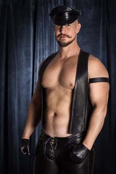 Pin By Paulie Johnson On Gloved Hotnezz Mens Leather Clothing Leather Outfit Leather