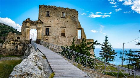 Let´s Visit Fiumefreddo Bruzio In Calabria Your Travel To Calabria