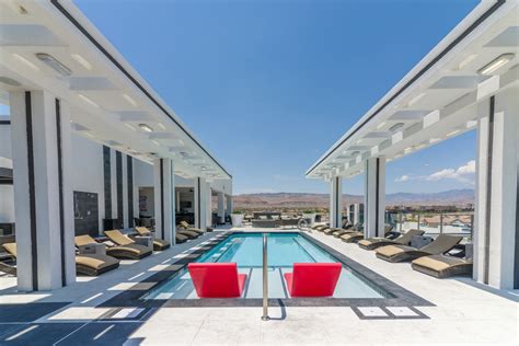 Some of the nearby neighborhoods near las vegas are rhodes ranch, mountain edge, silverado ranch, and green valley north. EVO Apartments - Las Vegas, NV | Apartment Finder