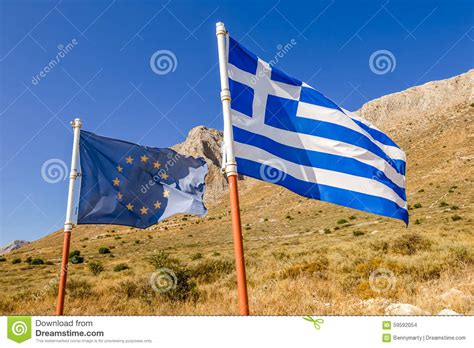 Check spelling or type a new query. Griechenland- Und Europa-Flaggen Stockfoto - Bild von ...