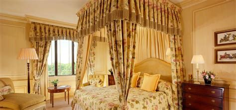 The Dorchester Executive Deluxe King Room Luxury Hotel Room Luxury