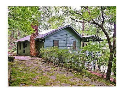 Marinas and boat clubs offer best options for rental boats on lake lanier! Lake Sidney Lanier Homes Blog: The Wonderful & Charming ...