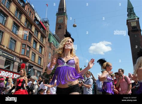 Karneval In Kopenhagen Fotos Und Bildmaterial In Hoher Auflösung Alamy