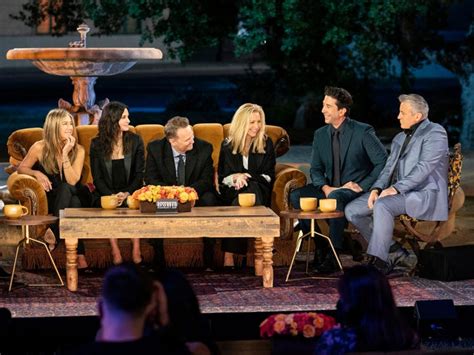 'Friends' Stars Jennifer Aniston, David Schwimmer Reveal ...