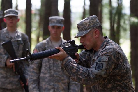 Reserve Drill Sergeant Of The Year Article The United States Army