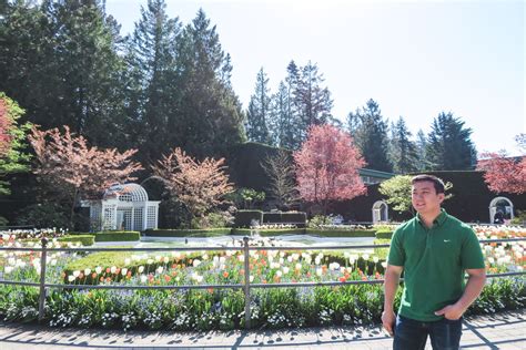 Ultimate Guide To Visiting Butchart Gardens Solemate Adventures Bush