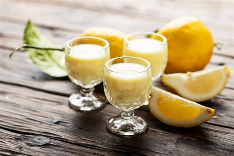 Love The Italian Limoncello Heres All You Need To Know About The