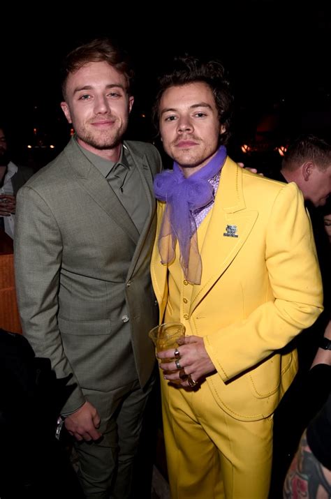 Harry Styles Wearing A Yellow Marc Jacobs Suit In 2020 Harry Styless