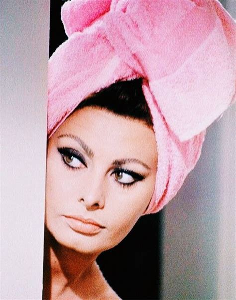 Pinterest Sophiateskaa Sofia Loren Italian Actress Old Hollywood