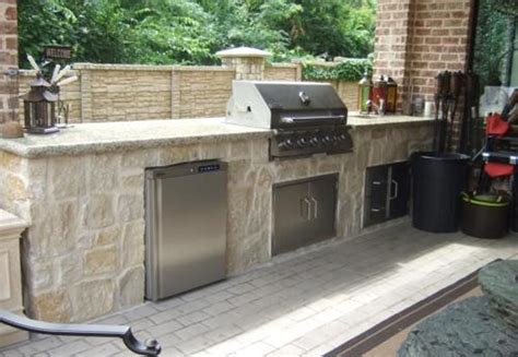 Image Result For Outdoor Kitchen Countertop Limestone Outdoor Kitchen