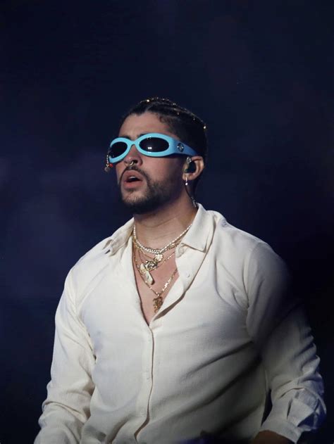 Zee Nuh On Twitter Rt Badbunnyfiles Bad Bunny En El Concierto De Un Verano Sin Ti