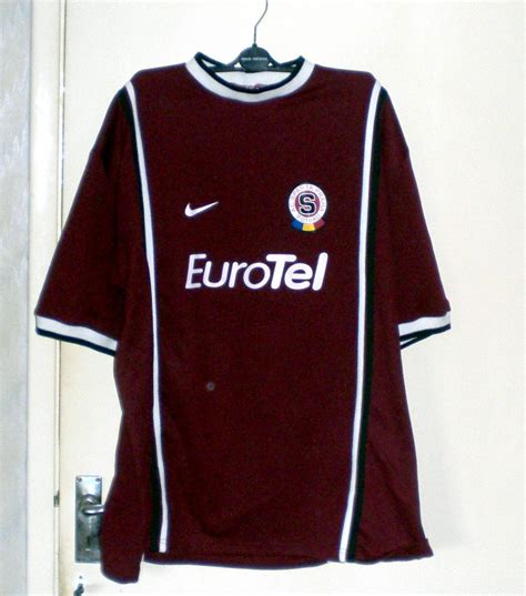 Vítejte na oficiálních webových stránkách fotbalového klubu ac sparta praha. Sparta Praha Home Camiseta de Fútbol 1999 - 2000 ...