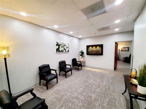 BREAKING NEWS: NEW CLINIC OPEN IN BRISTOL, TN! BrookWell Health has