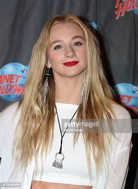 mollee gray visits planet hollywood times square photos and premium high res pictures getty images